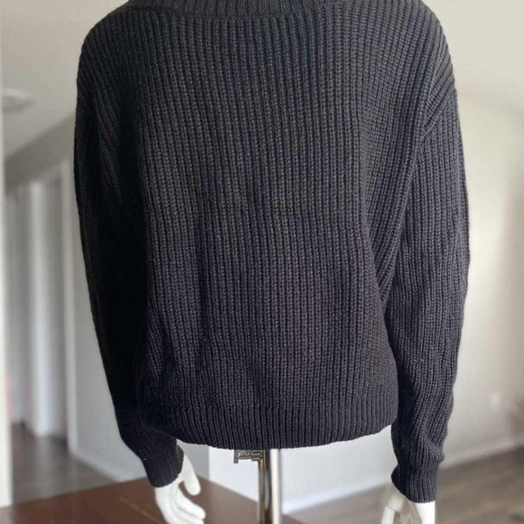 H & M - STYLISH KNITWEAR (CROP) - Picture 2 of 2